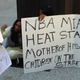 Illustration for article titled Dwyane Wades Ex-Wife Is Having A Meltdown In Downtown Chicago